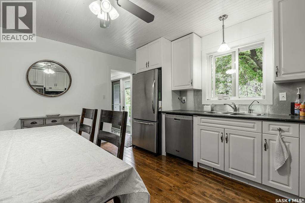307 2Nd Avenue S, Hepburn, SK