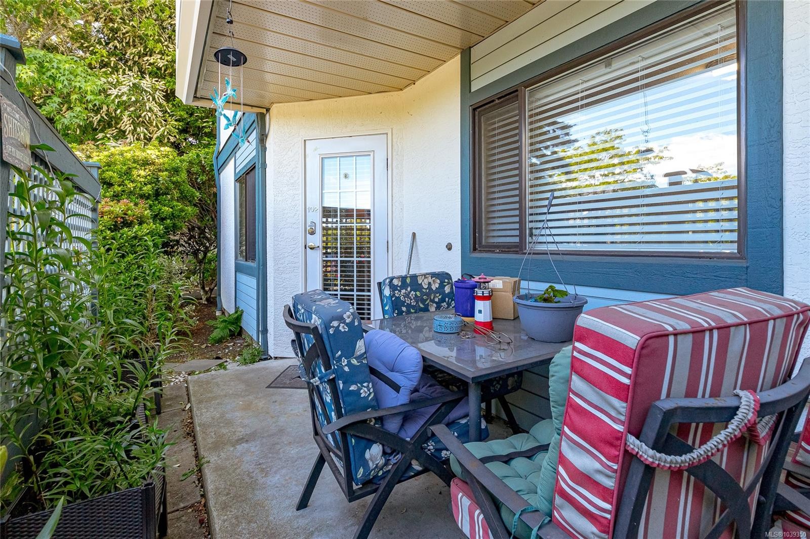 #102-651 Jolly Pl, Saanich, BC