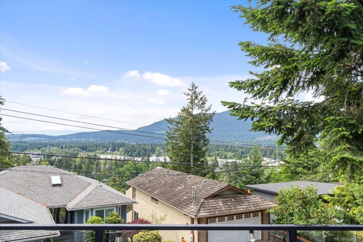 148 Summit Dr, Nanaimo, BC
