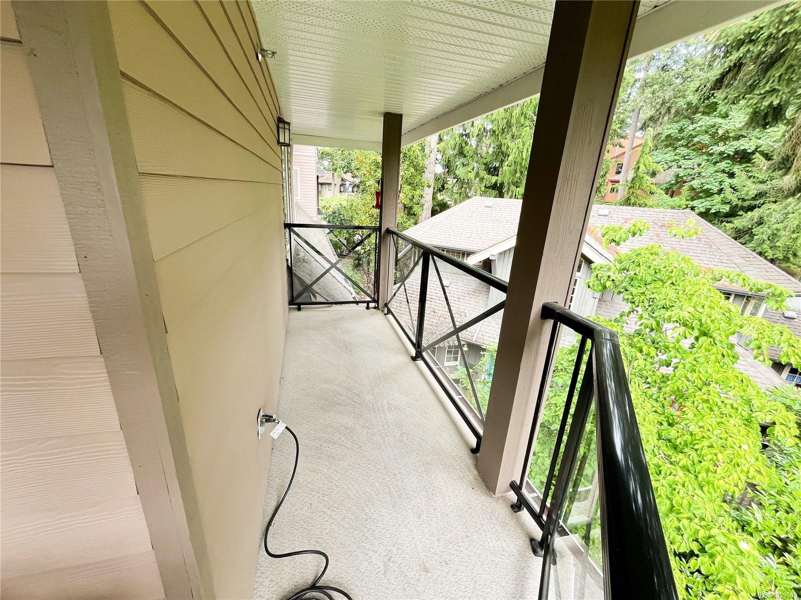 #206-2326 Harbour Rd, Sidney, BC