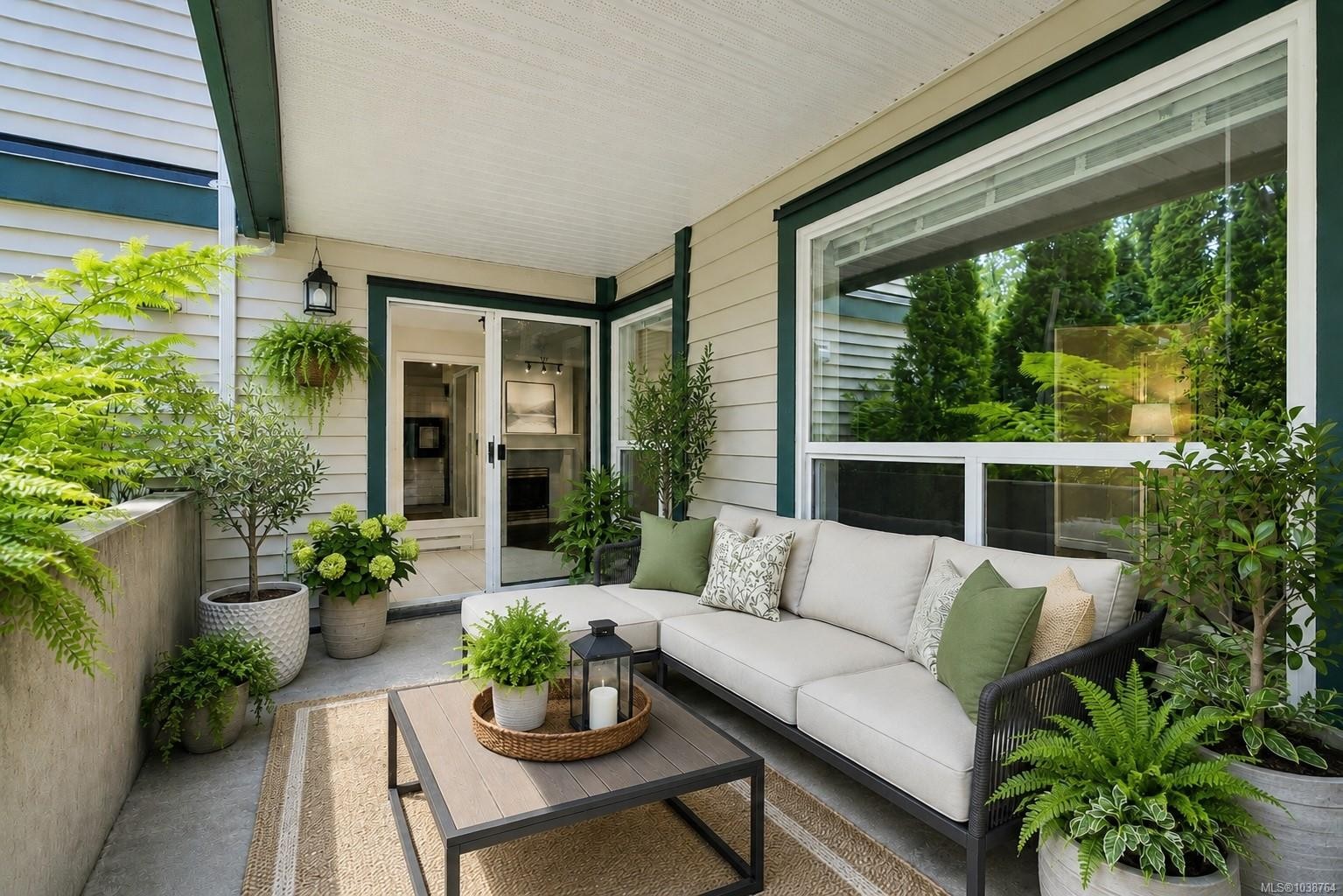 #112-894 Vernon Ave, Saanich, BC