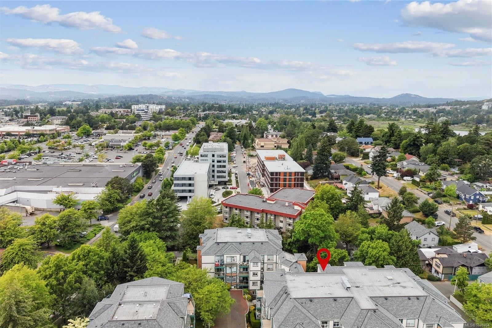 #112-894 Vernon Ave, Saanich, BC