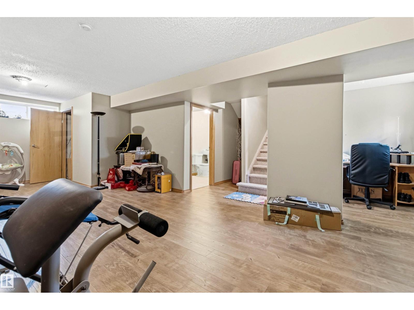 32 Lamplight Ba, Spruce Grove, AB