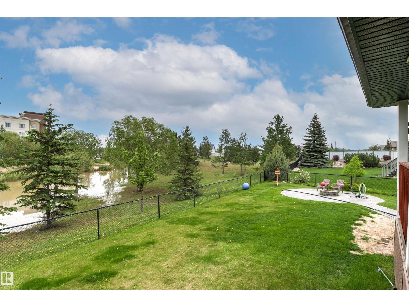 32 Lamplight Ba, Spruce Grove, AB