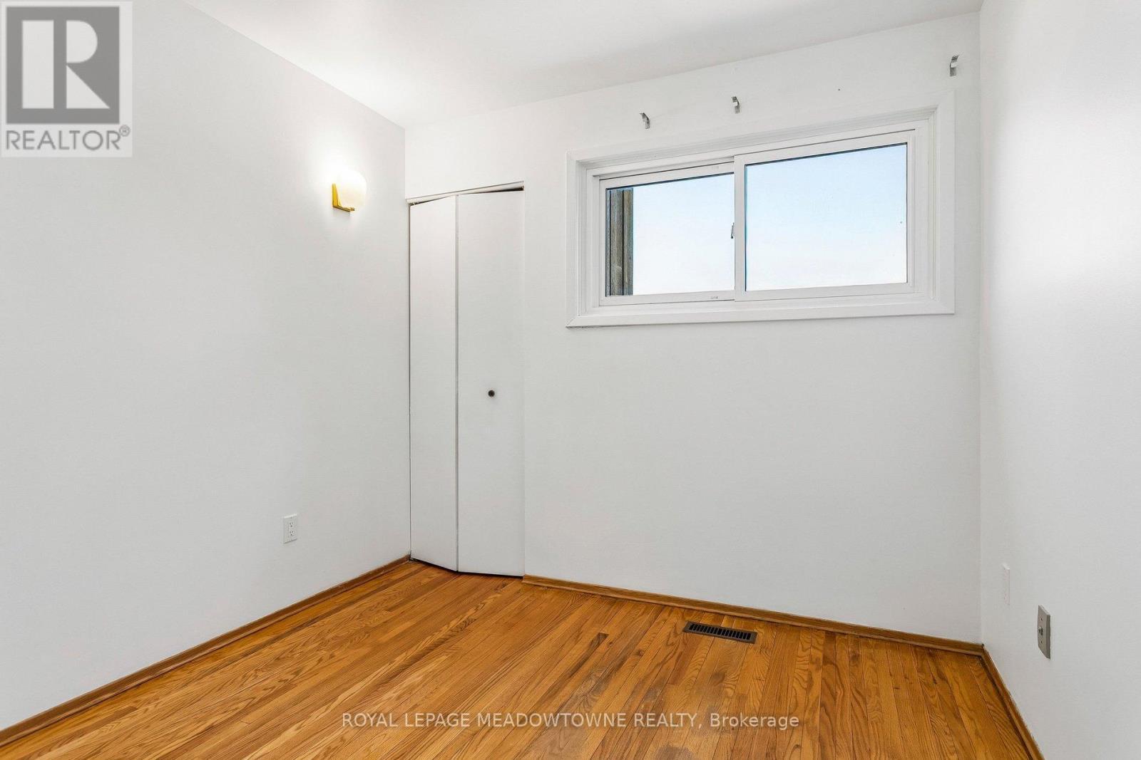 34 Plainsman Road, Mississauga, ON