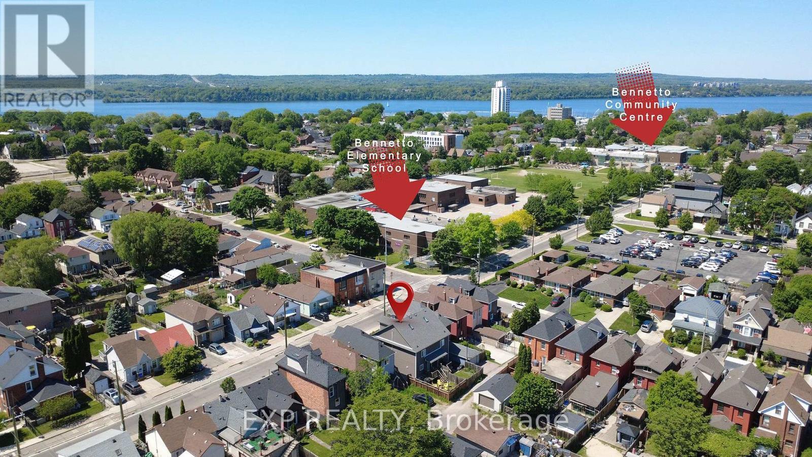 360 John Street N, Hamilton, ON