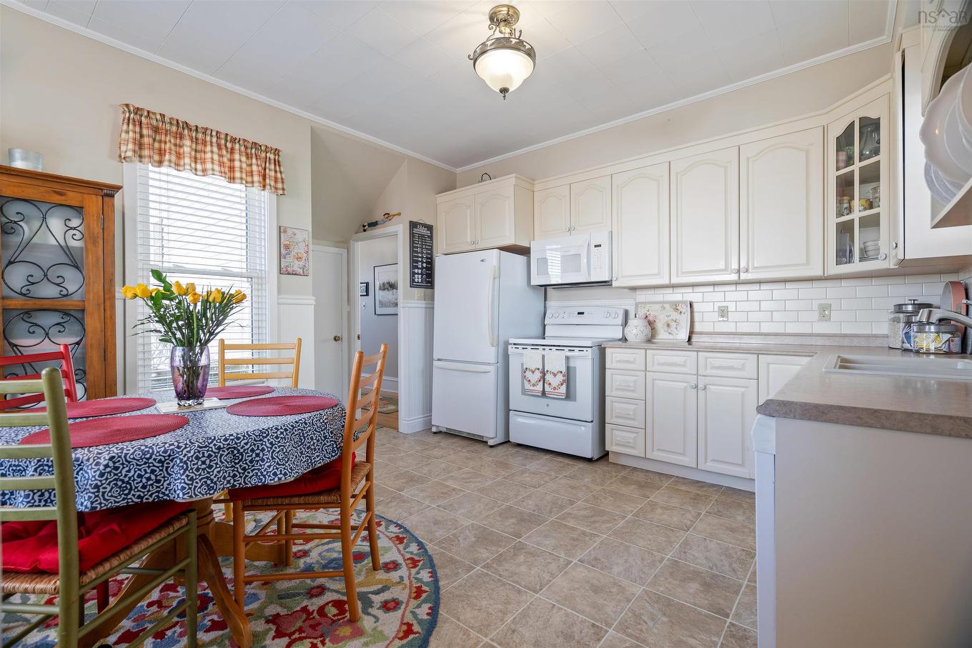 216 Brookside Avenue, New Glasgow, NS