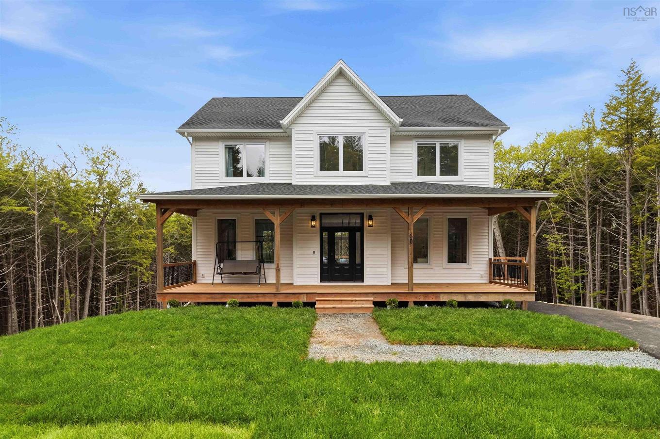 60 Wickshire Lane, Grand Lake, NS
