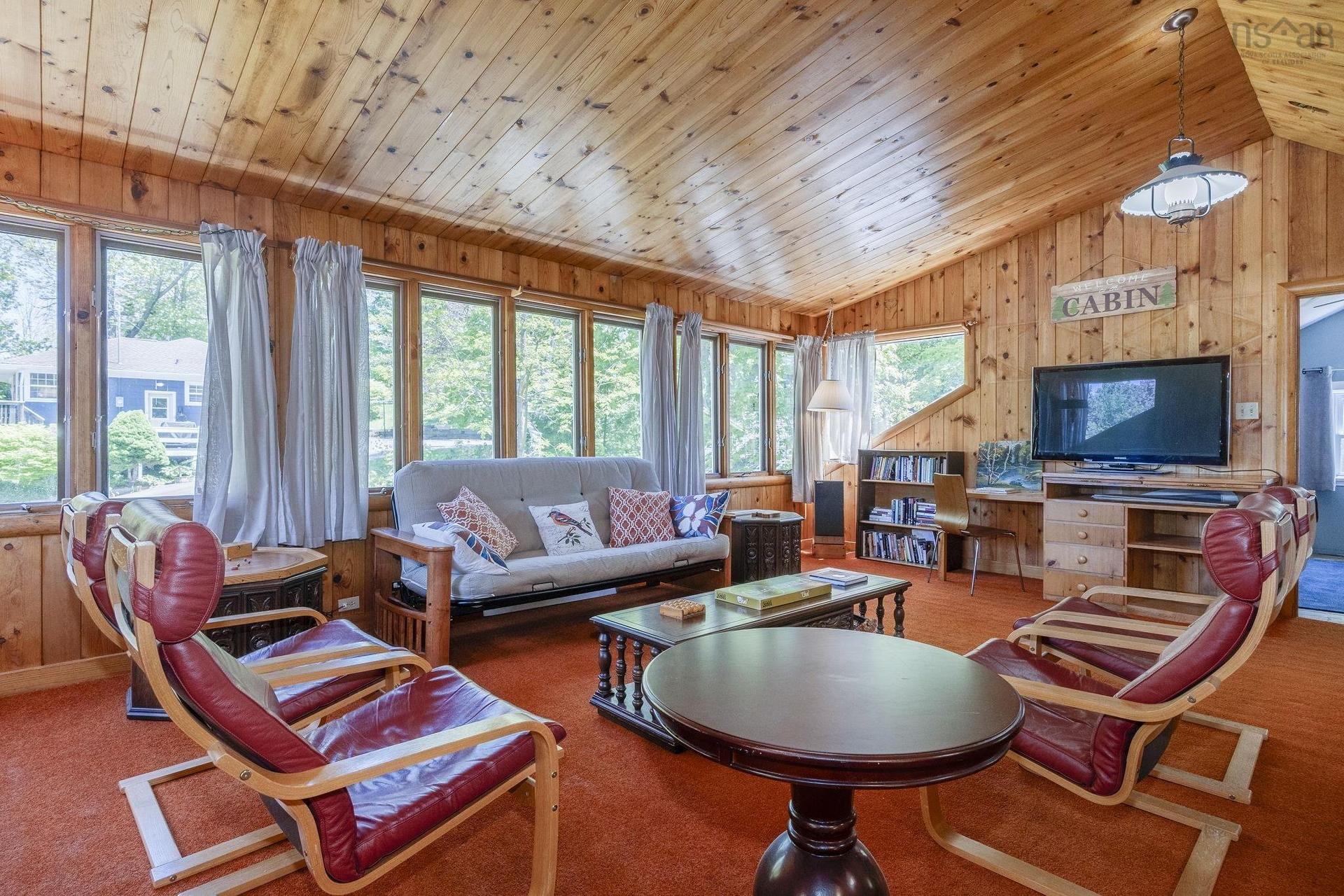 471 Clifton Avenue, Windsor, NS