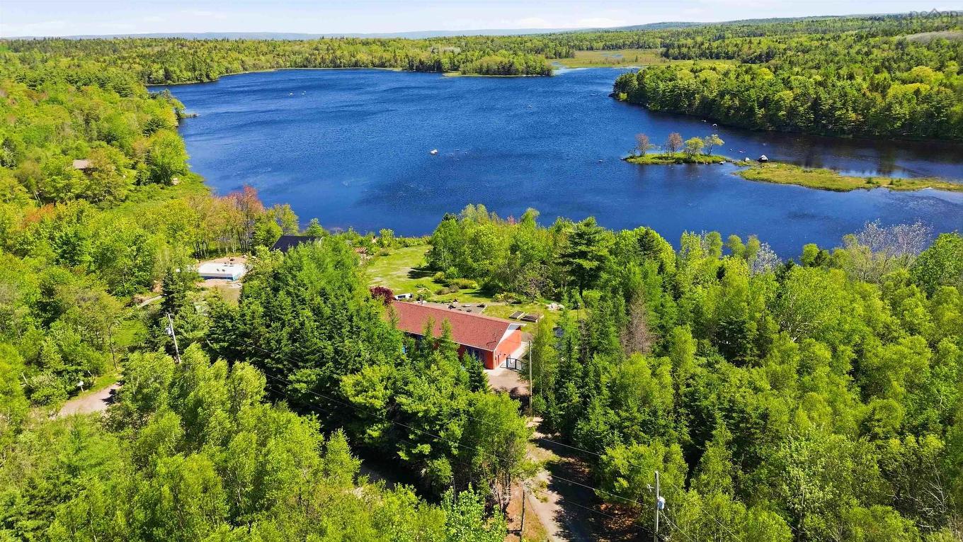 36 Lakeview Drive, Lake La Rose, NS
