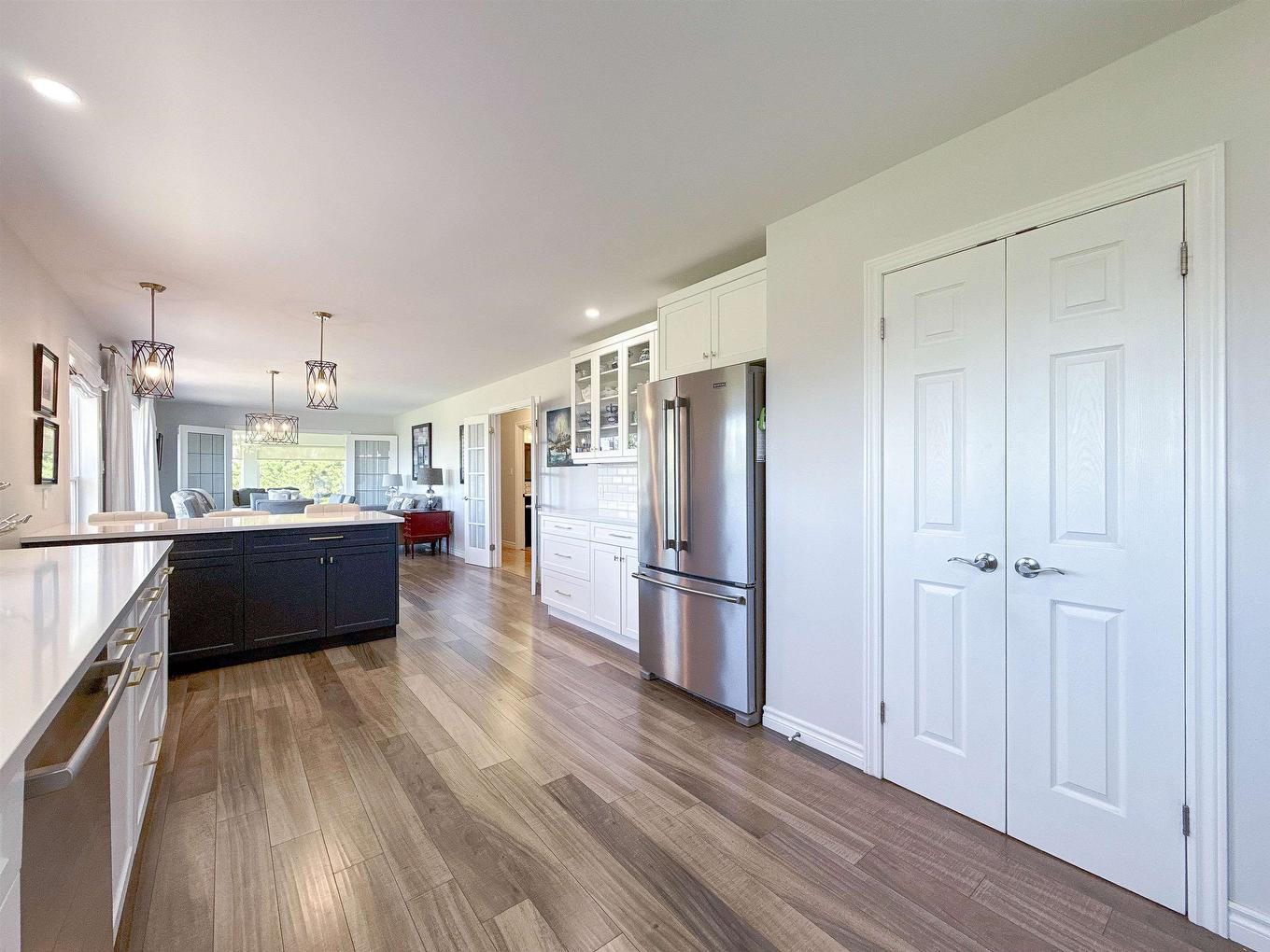 12 Lighthouse Lane, Stratford, PE - Indoor Photo Showing Kitchen