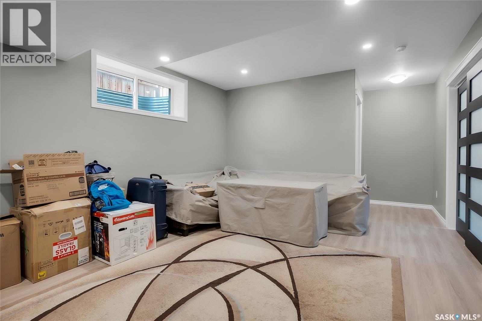 222 Pringle Lane, Saskatoon, SK