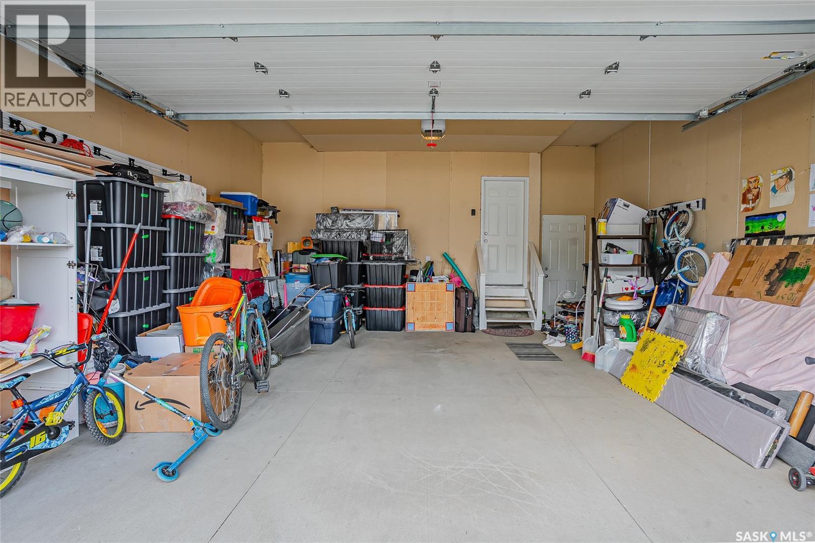 222 Pringle Lane, Saskatoon, SK