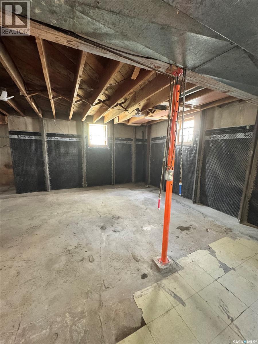 712 Broadway Avenue, Regina, SK