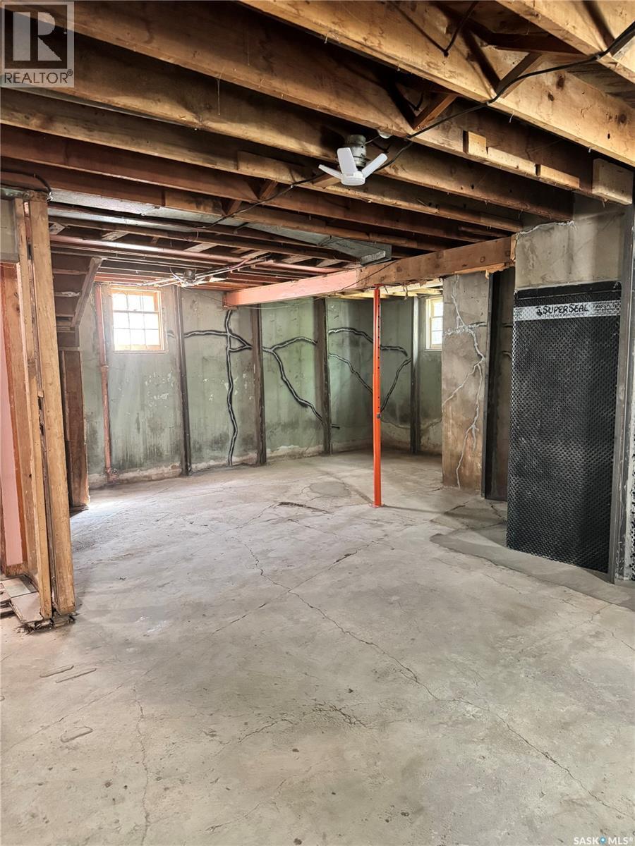712 Broadway Avenue, Regina, SK