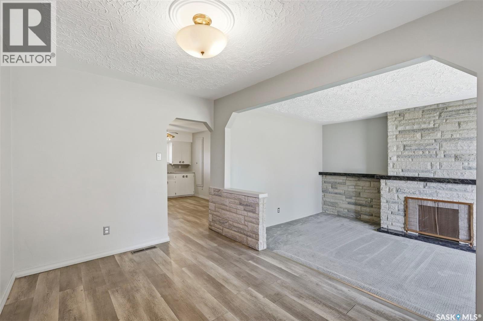 306 108Th Street W, Saskatoon, SK