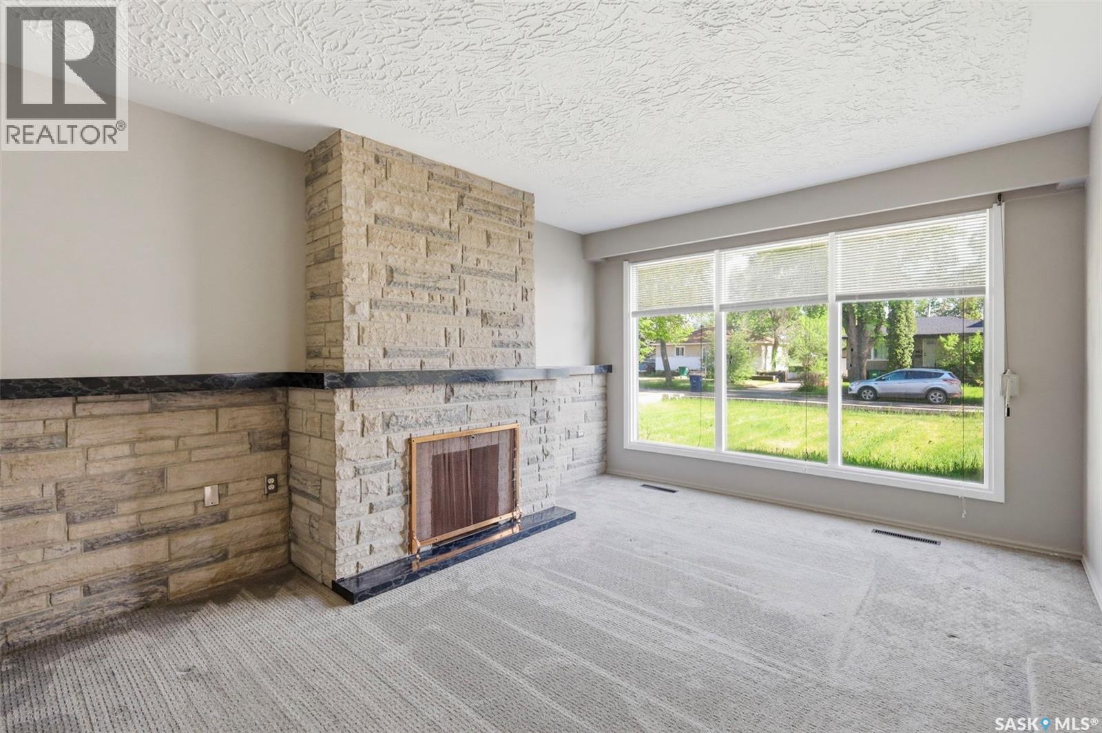 306 108Th Street W, Saskatoon, SK