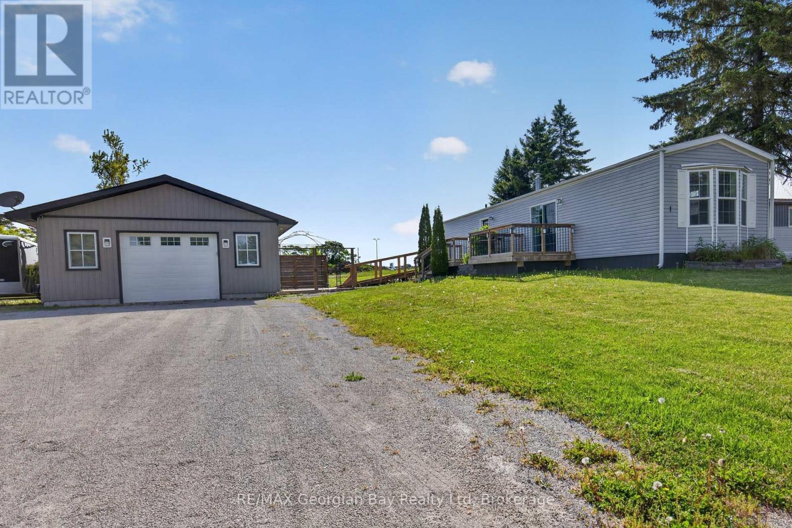1 Maple Lane, Midland, ON