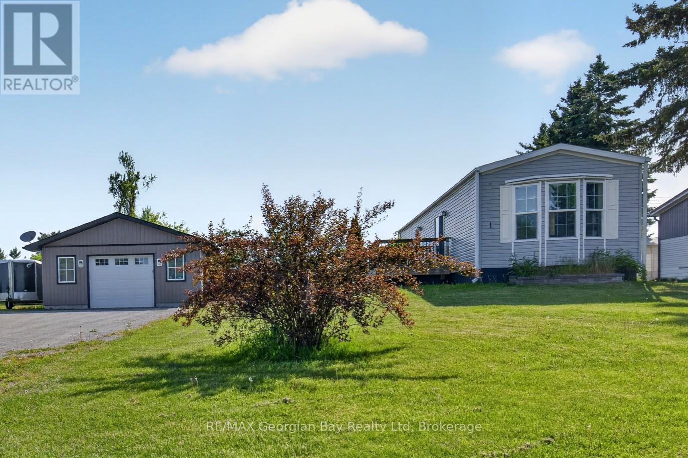 1 Maple Lane, Midland, ON