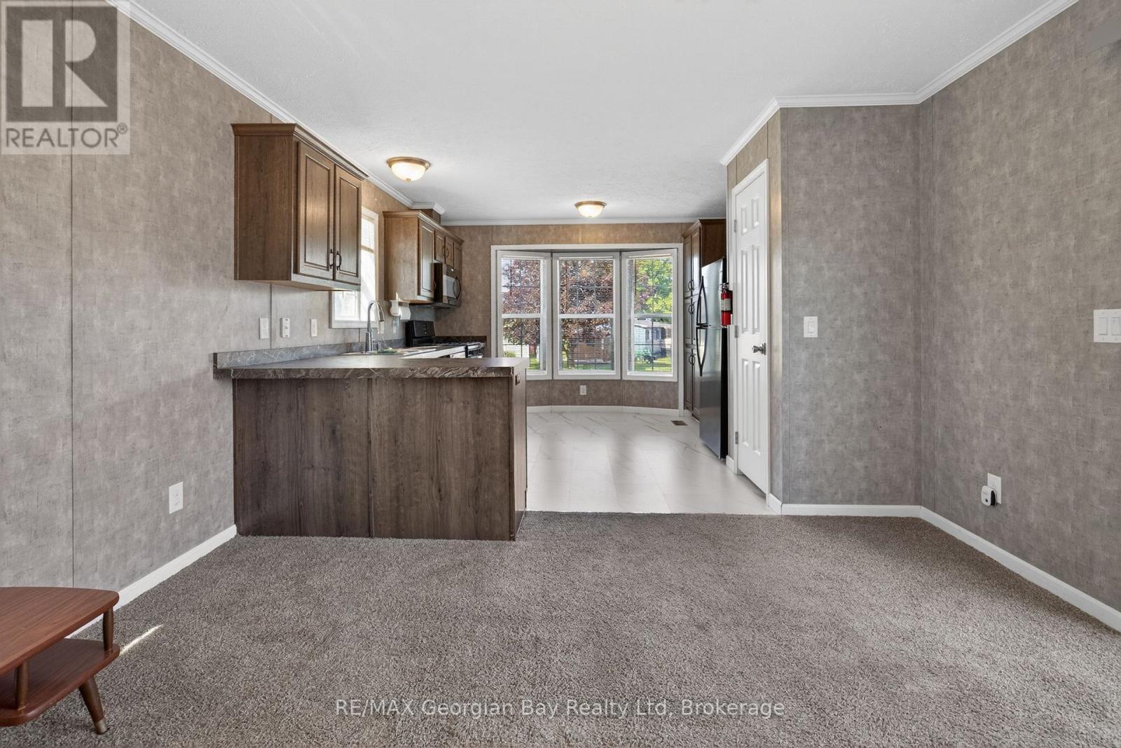 1 Maple Lane, Midland, ON