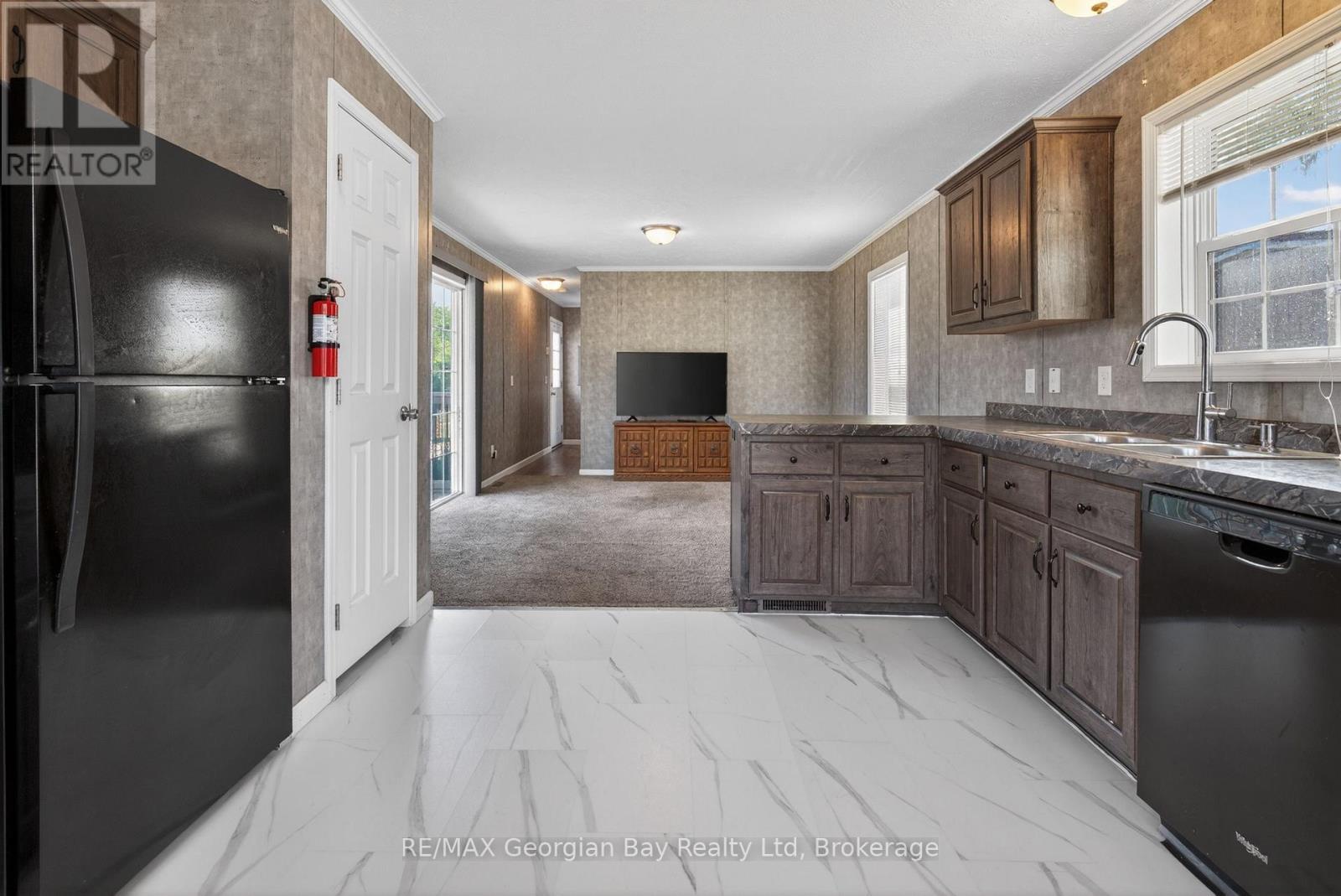 1 Maple Lane, Midland, ON