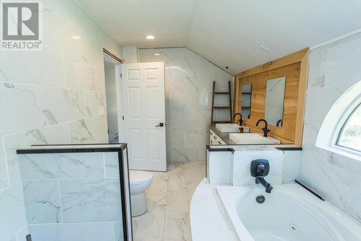 2521 U Line Rd|Hilton Township, St. Joseph Island, ON