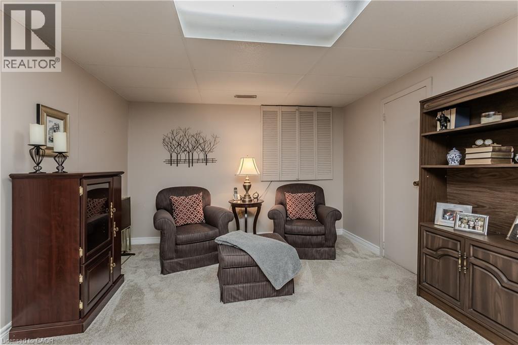 1319 Janina Boulevard, Burlington, ON