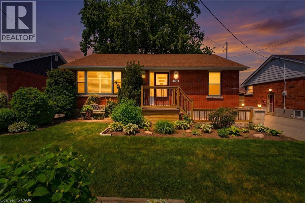 98 Wise Crescent, Hamilton, ON