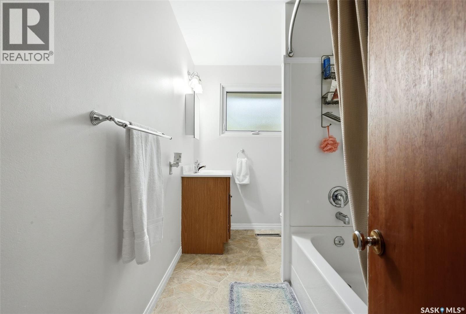 18 Bole Place, Regina, SK