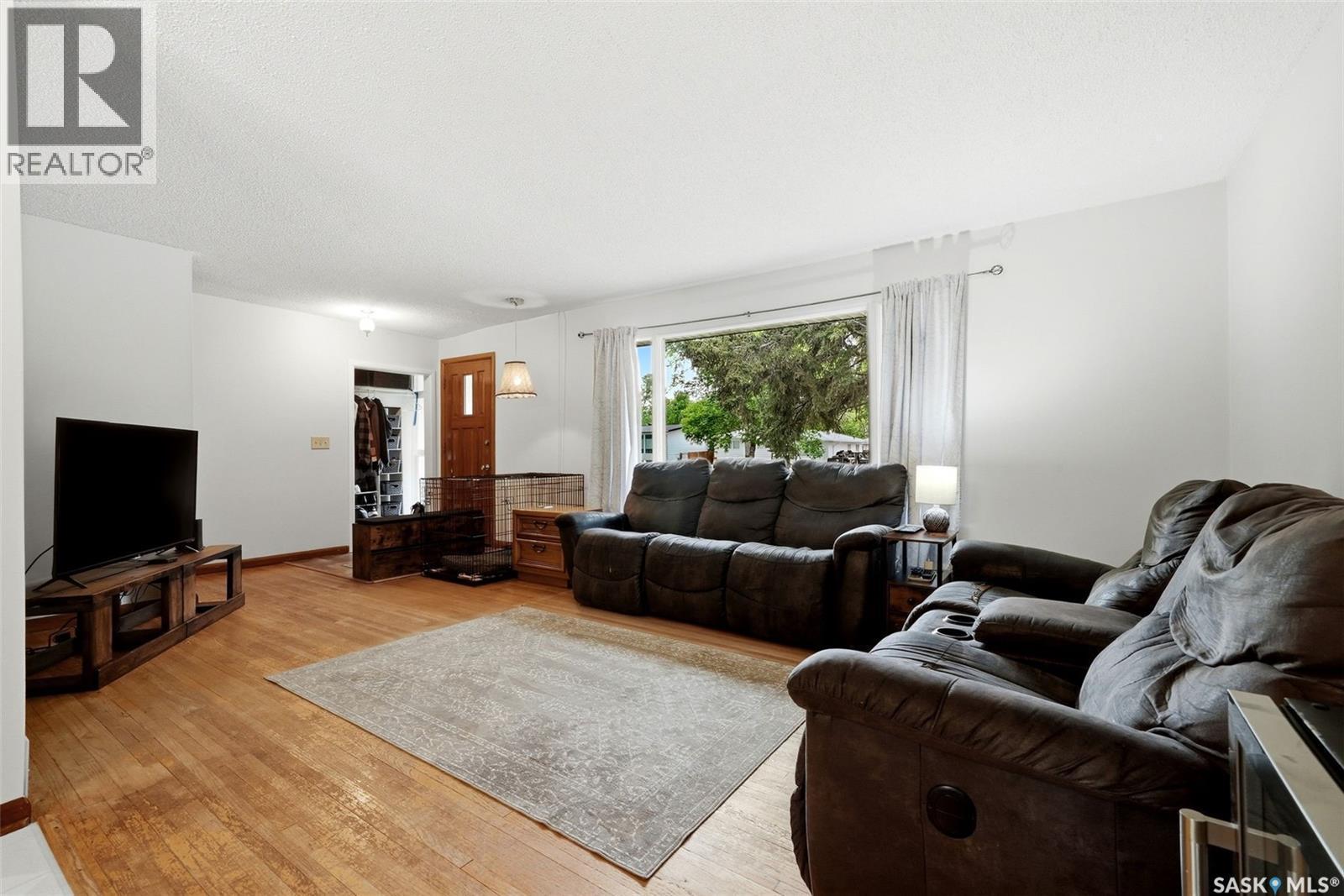 18 Bole Place, Regina, SK