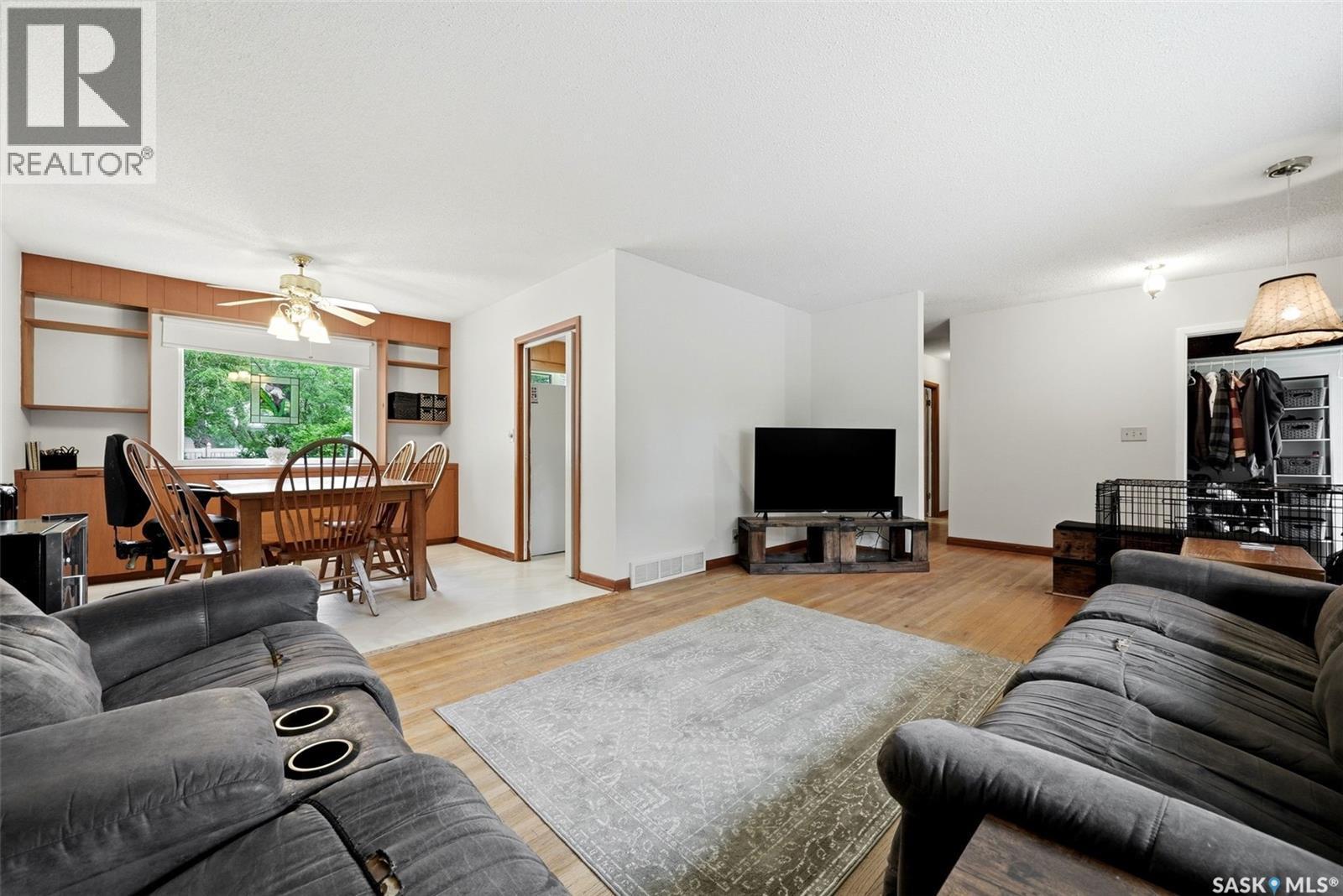 18 Bole Place, Regina, SK