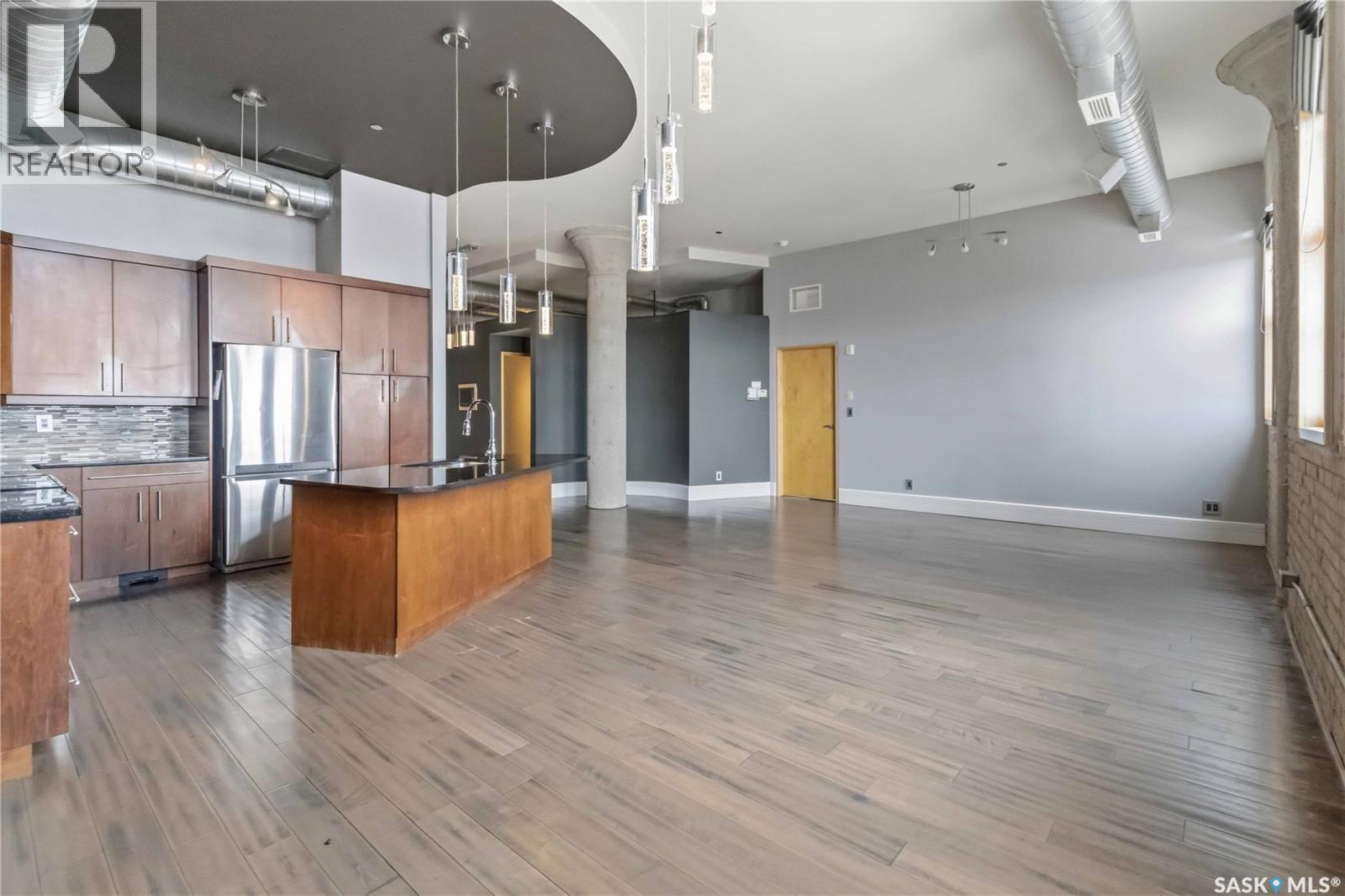 404 73 24Th Street E, Saskatoon, SK