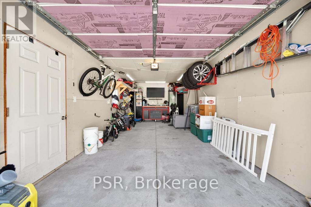420 Upper Gage Avenue, Hamilton, ON