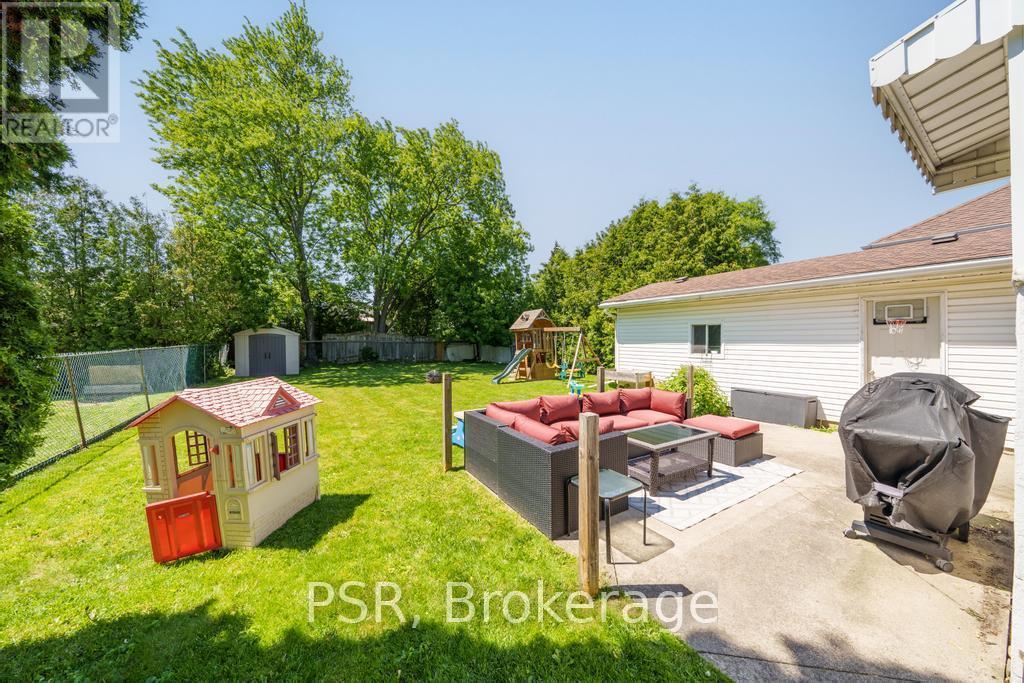 420 Upper Gage Avenue, Hamilton, ON