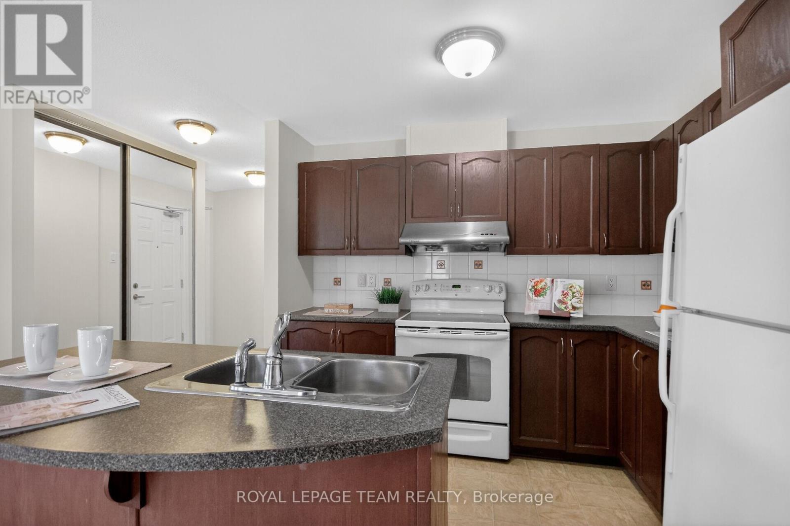 7 - 176 Paseo Private, Ottawa, ON