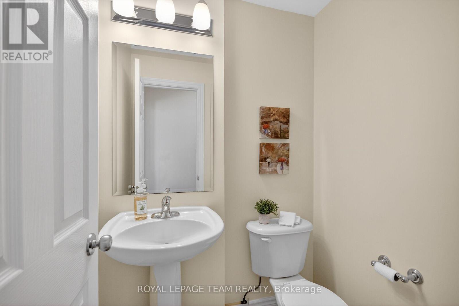 7 - 176 Paseo Private, Ottawa, ON