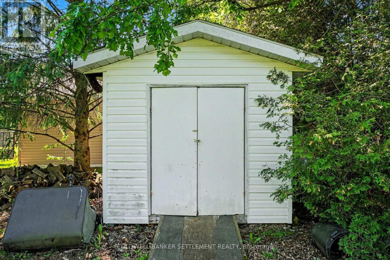 Shed at back of property - 12 Cornell Crescent, Elizabethtown-Kitley, ON
