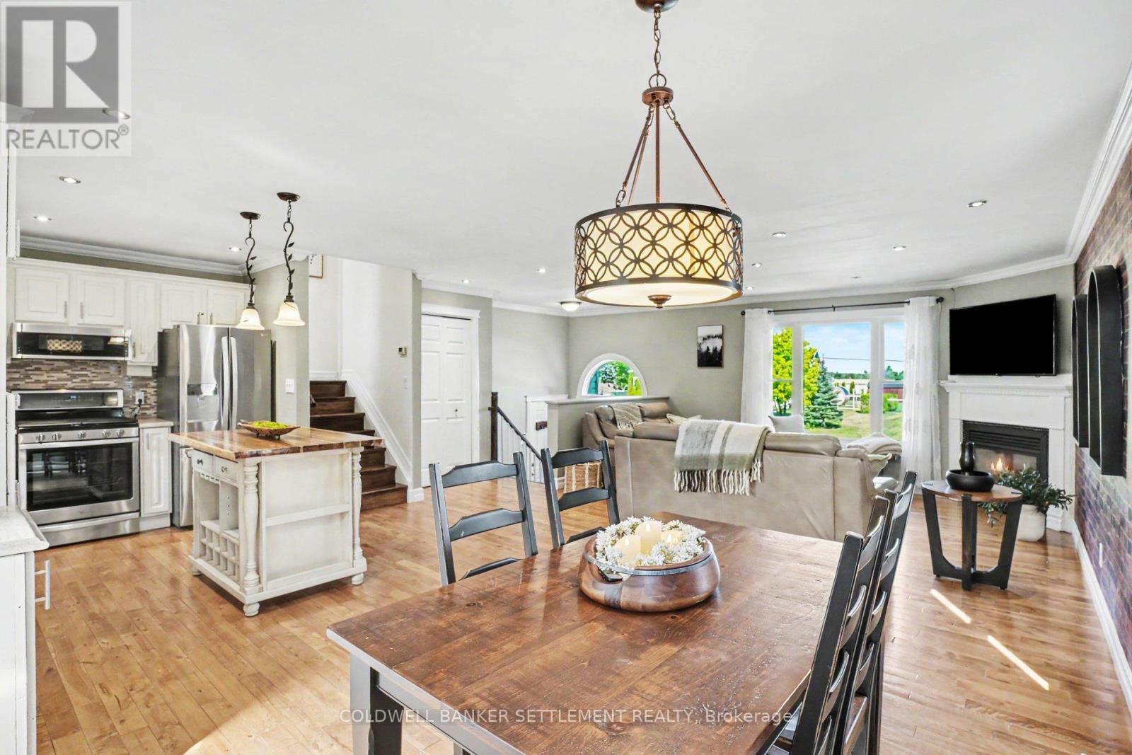 Kitchen/dining/living room - 12 Cornell Crescent, Elizabethtown-Kitley, ON