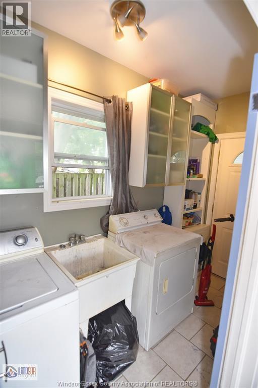 2591 Meighen Road, Windsor, ON