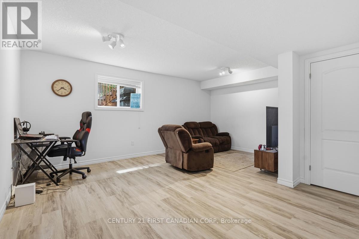 1701 Stackhouse Avenue, London North (North C), ON