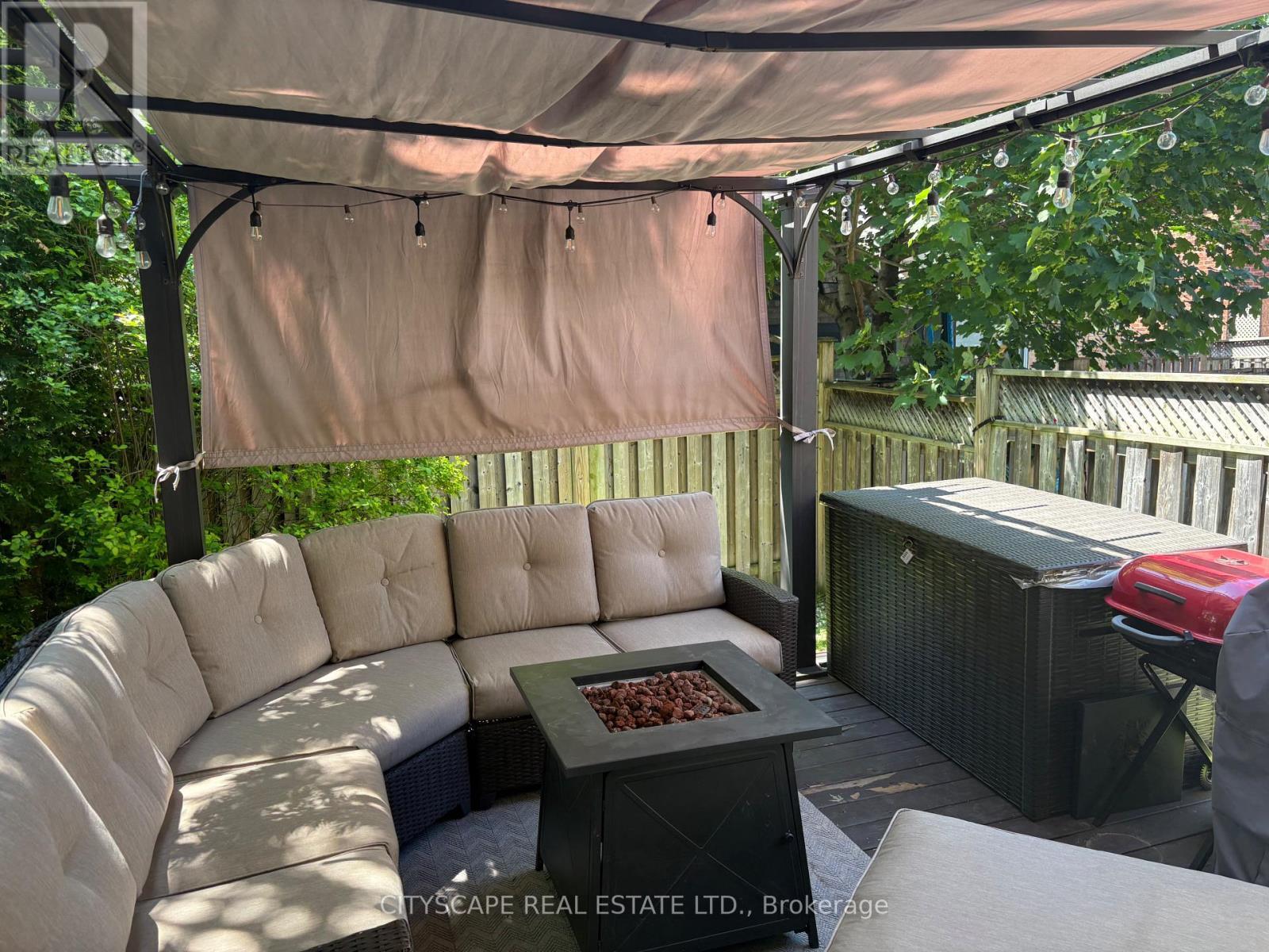 879 Bennett Boulevard, Milton, ON