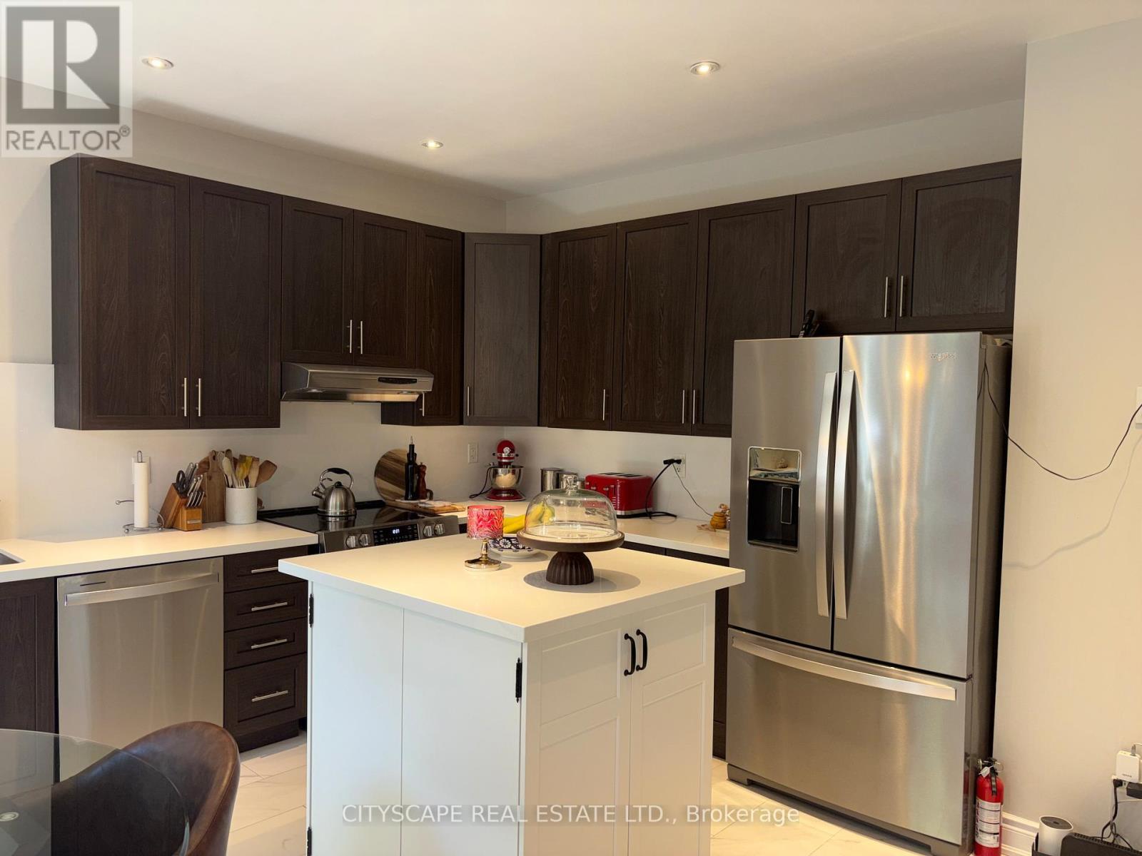 879 Bennett Boulevard, Milton, ON