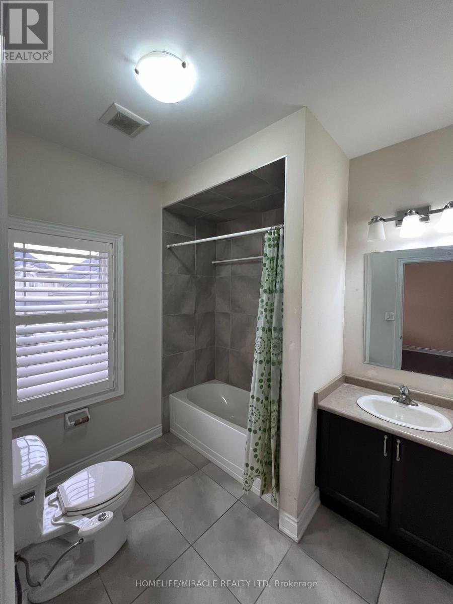 8 Arda Crescent, Brampton, ON