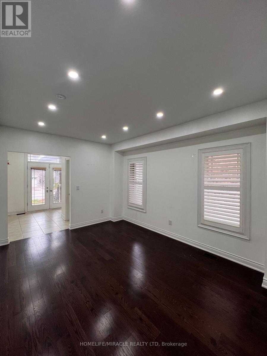 8 Arda Crescent, Brampton, ON