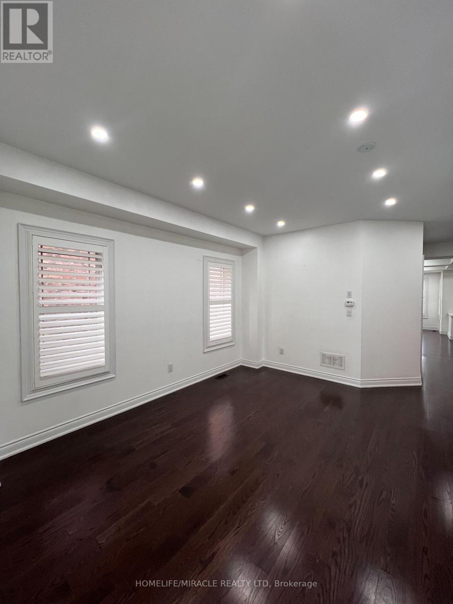 8 Arda Crescent, Brampton, ON