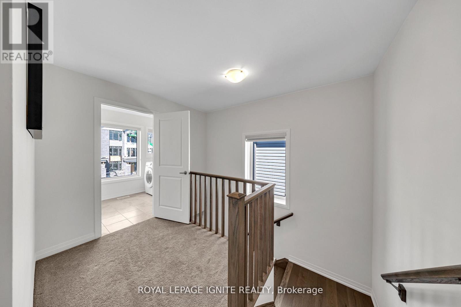 163 Spitfire Drive, Hamilton, ON