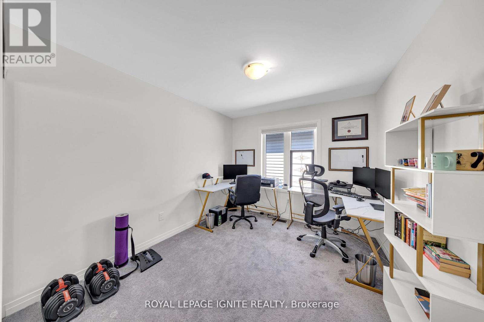 163 Spitfire Drive, Hamilton, ON