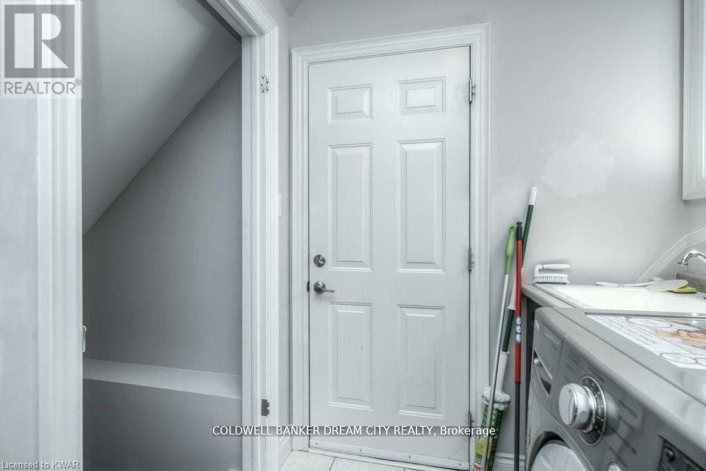 235 Birkinshaw Road, Cambridge, ON