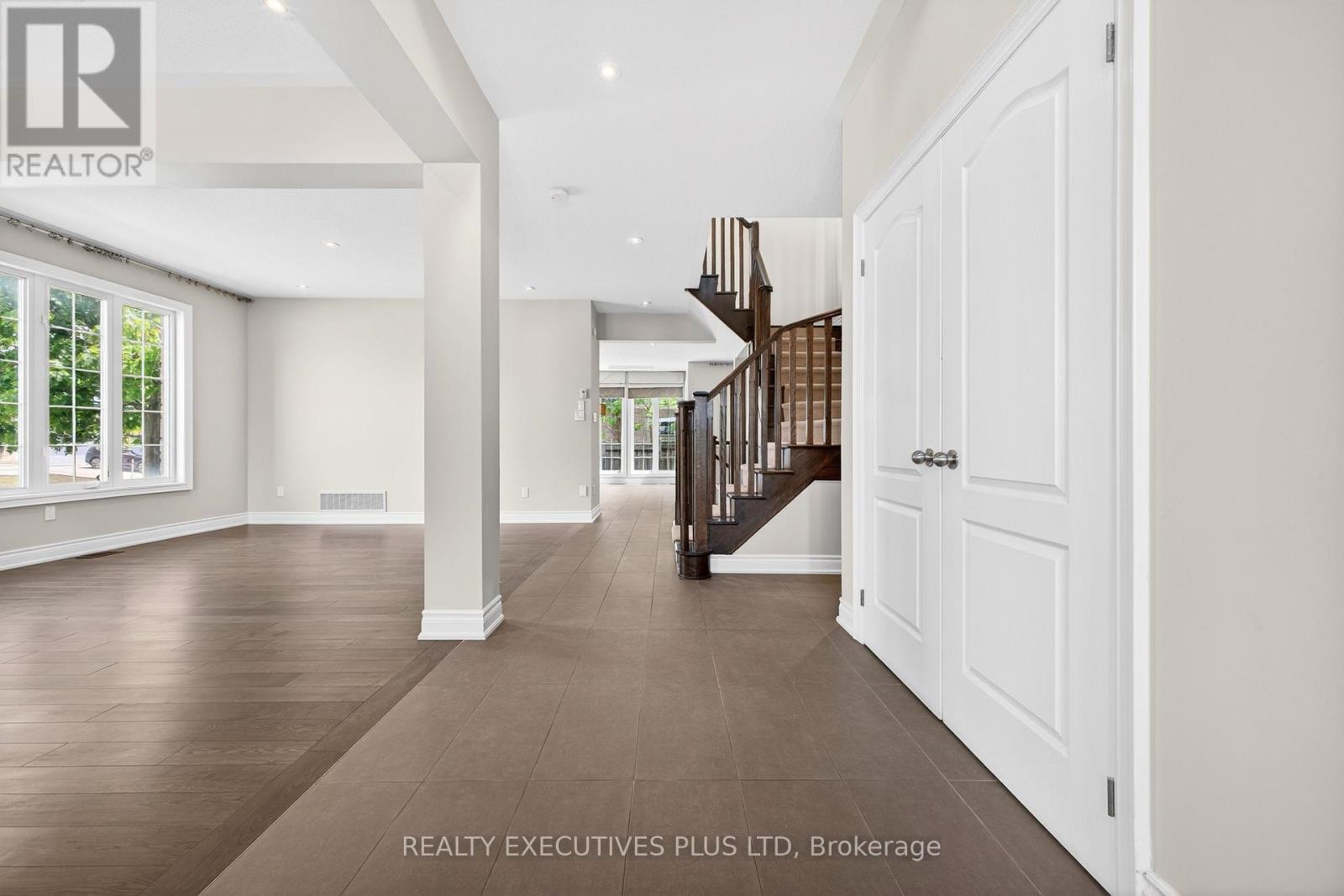 1 Sunset Way, Thorold, ON