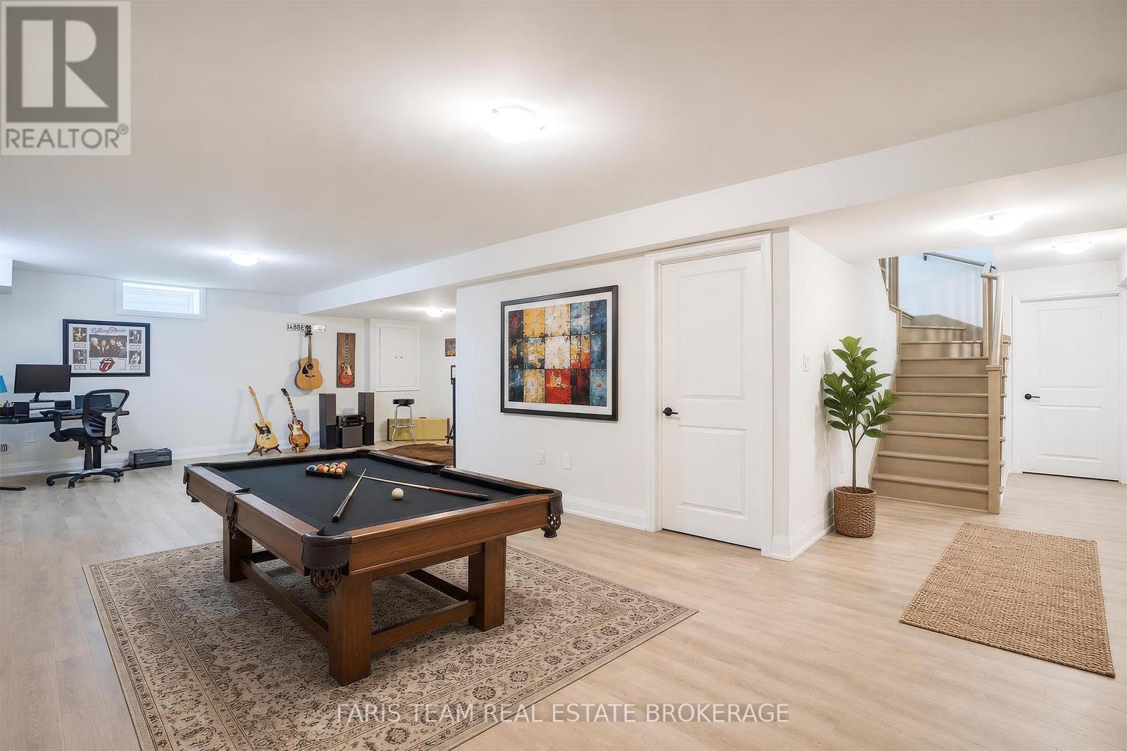 Virtually Staged - 107 Stillwater Crescent, Blue Mountains, ON